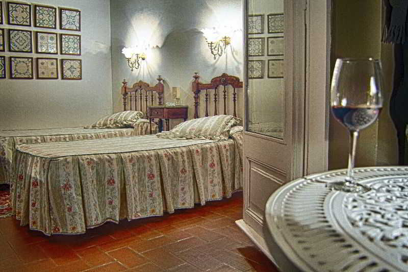 Hotel Medium Renaixenca Sitges Esterno foto
